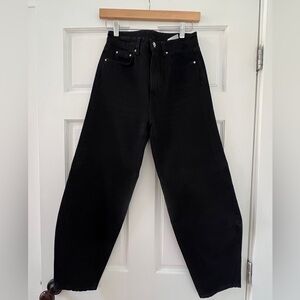 Toteme Black Barrel Jean 25